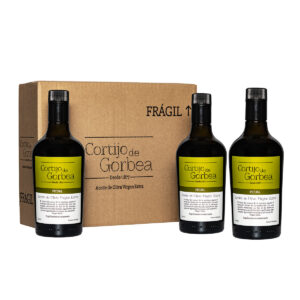 Tres botellas y caja de Aceite Oliva Virgen Extra Cortijo de Gorbea